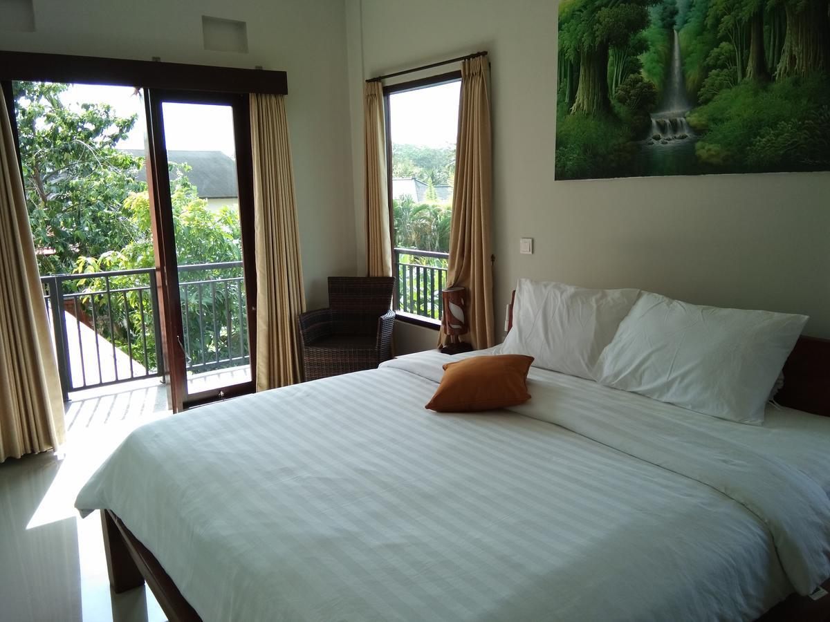 Umah Tikari Guesthouse Canggu Extérieur photo
