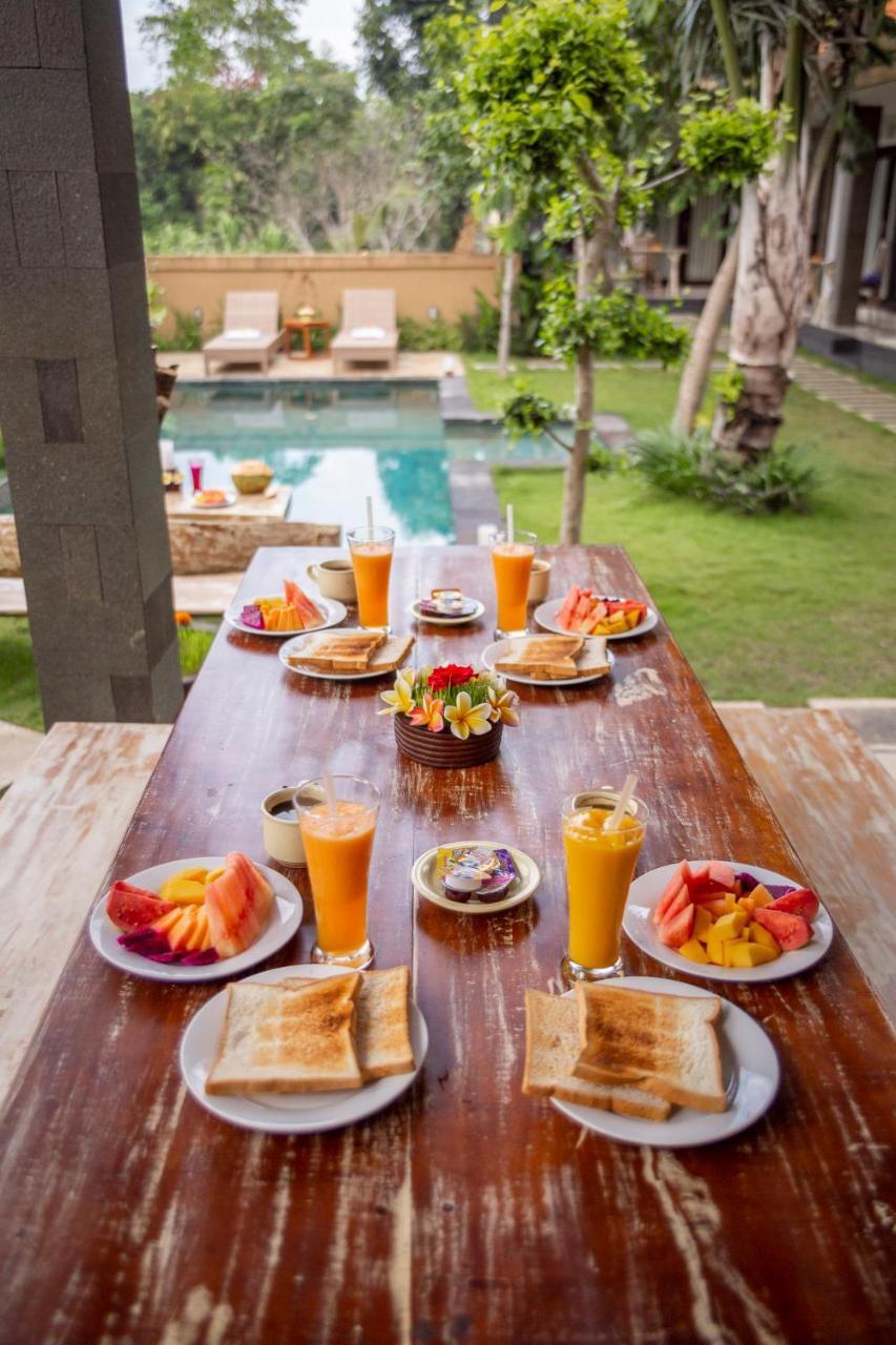 Umah Tikari Guesthouse Canggu Extérieur photo