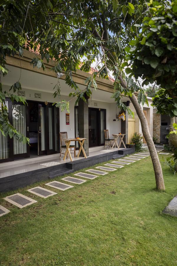 Umah Tikari Guesthouse Canggu Extérieur photo
