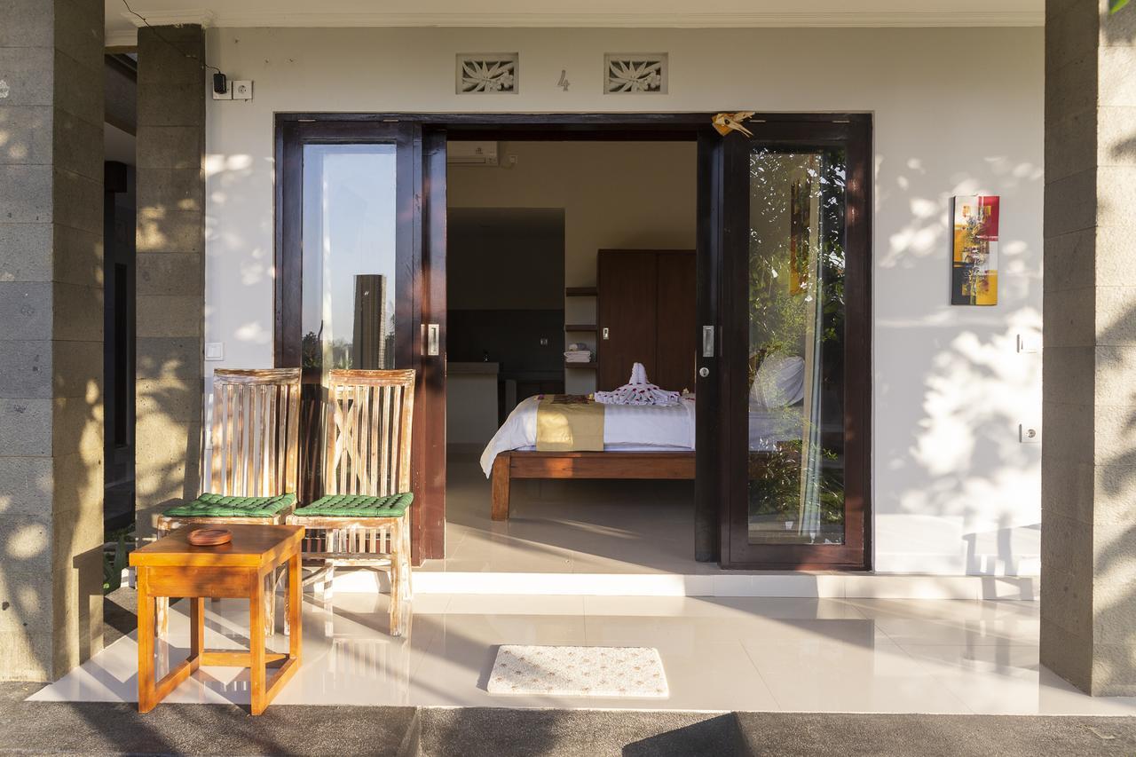 Umah Tikari Guesthouse Canggu Extérieur photo