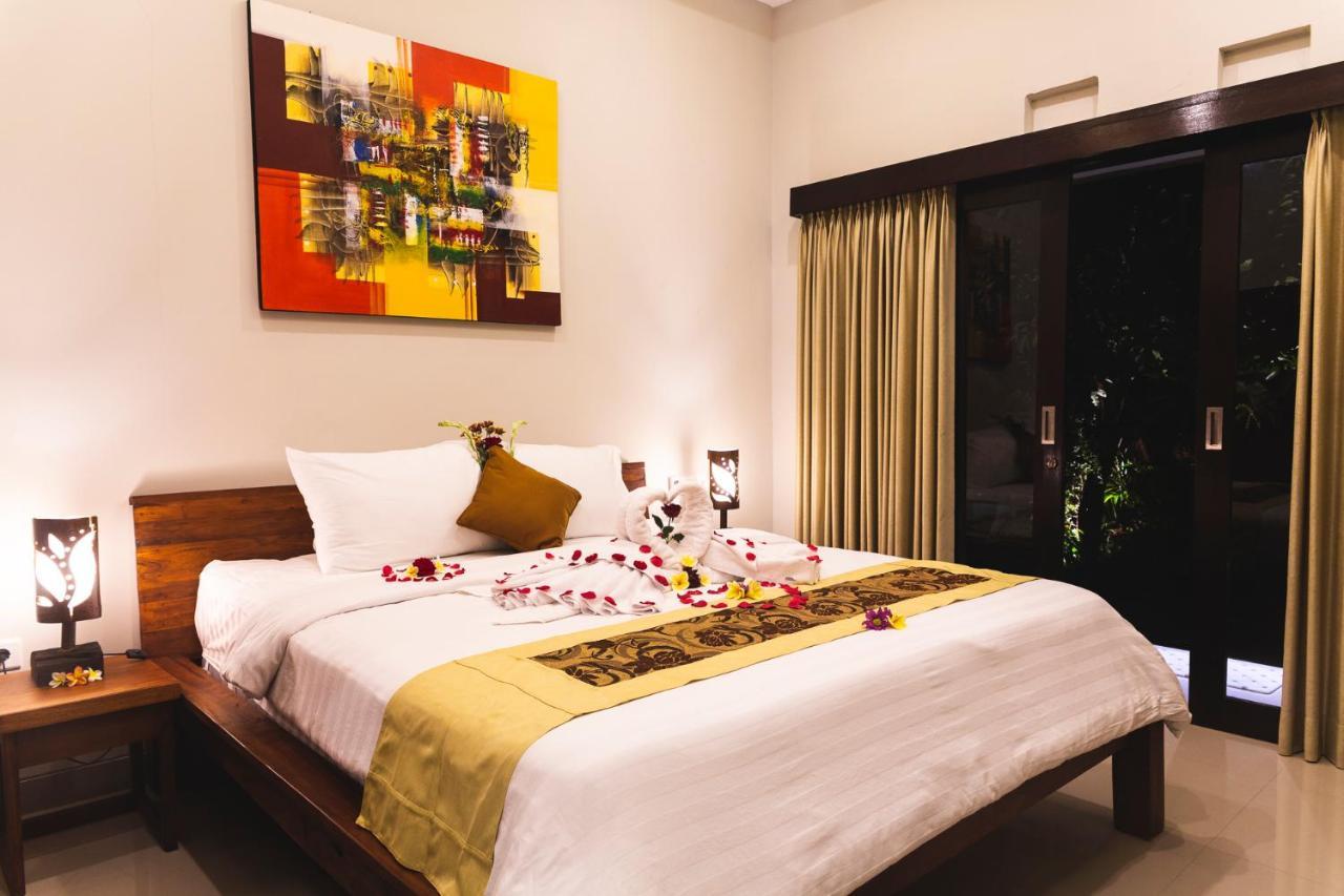 Umah Tikari Guesthouse Canggu Extérieur photo