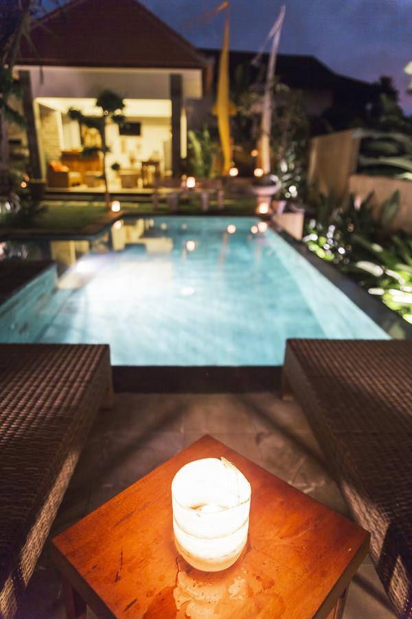 Umah Tikari Guesthouse Canggu Extérieur photo